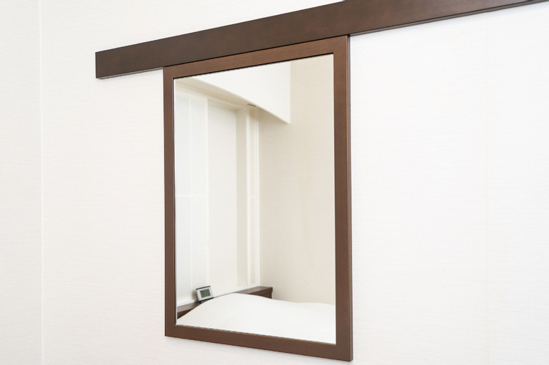 Bathroom 18