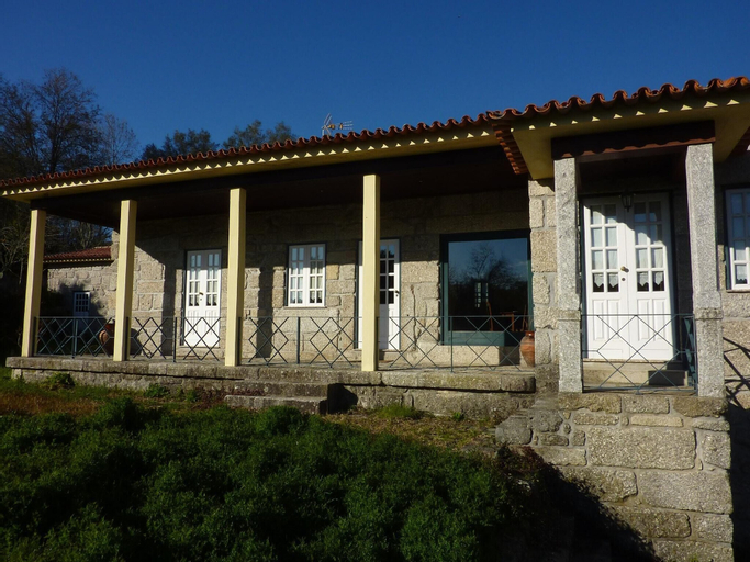House With 5 Bedrooms in Taíde, With Enclosed Garden and Wifi - 45 km, Póvoa de Lanhoso
