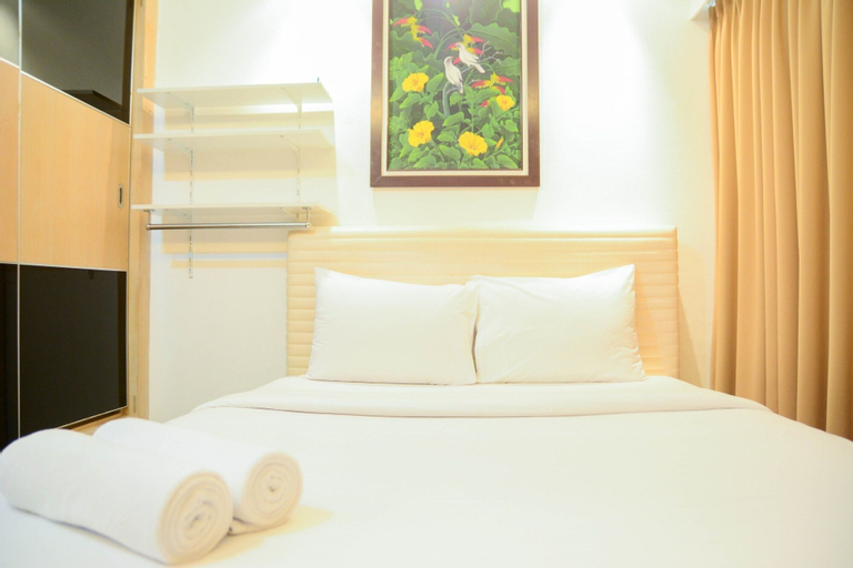 Simply Studio Maple Park Apartment with City View By Travelio, North Jakarta