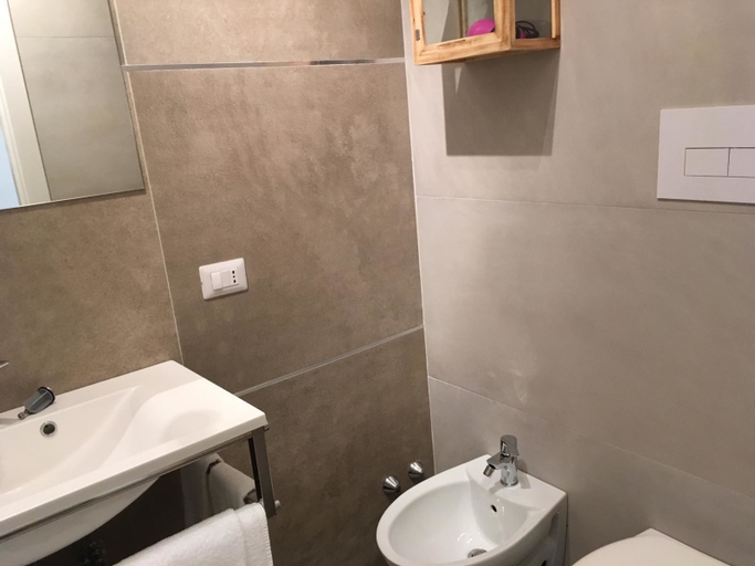 Bathroom 4, Traiano Suite, Barletta-Andria-Trani