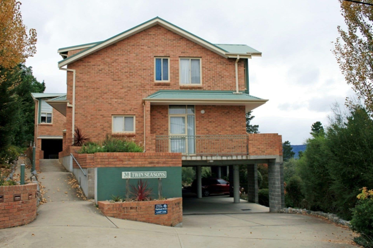 Exterior & Views, Twin Seasons 4 - Lake and Mountain Views, Snowy River