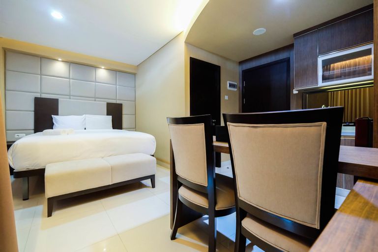 Spacious Brooklyn Apartment near Alam Sutera, Tangerang Selatan