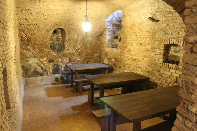 Others 5, Fortuna Hostel, Vilniaus