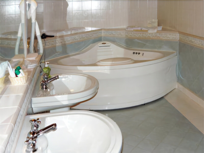Bathroom 5, Hotel Sogno, Brescia