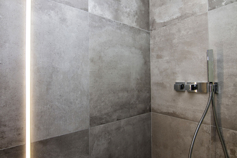 Bathroom 4, Luxury Alhambra Penthouse Collection, Granada