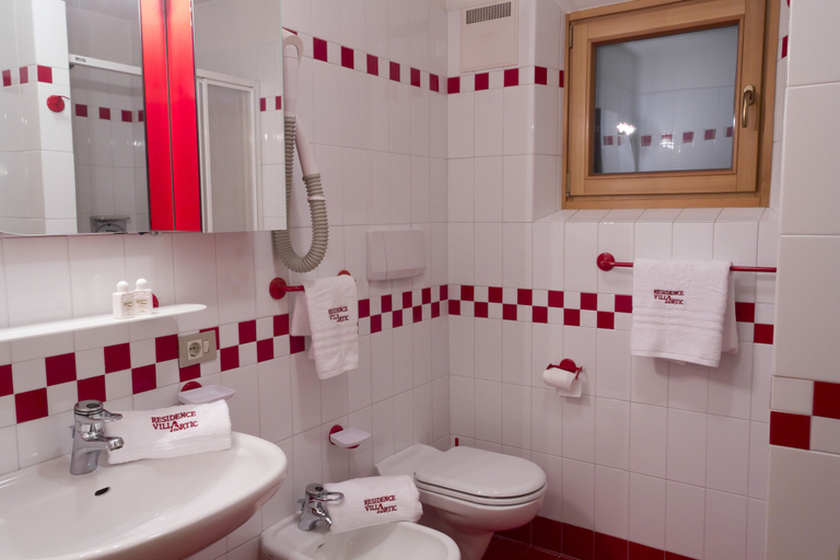 Bathroom 4, Villa Artic Apartments, Trento