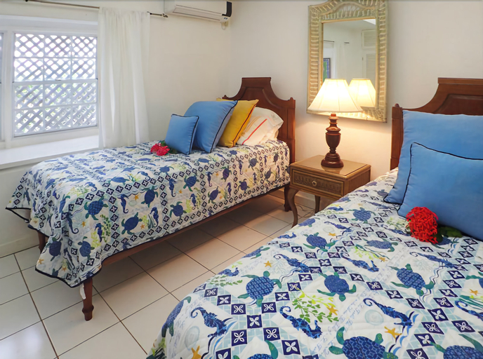 Sea Spray 50 Steps to the Sea, Silver Sands, 3 BR,
