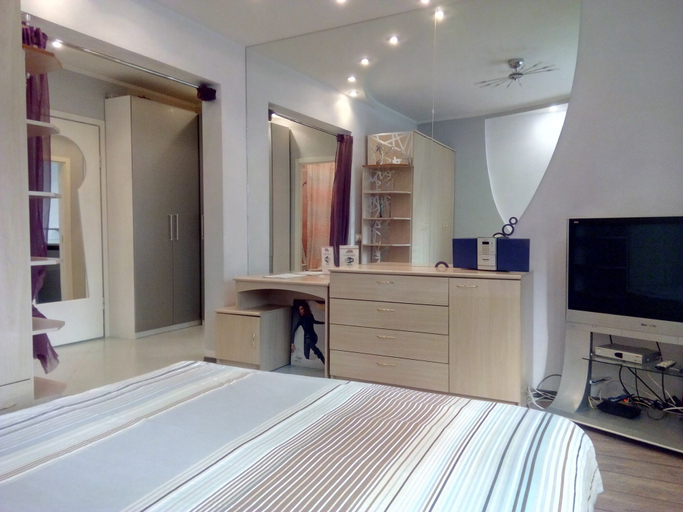 Bedroom 4, Flats4U Apartments Smolenskaya, Central