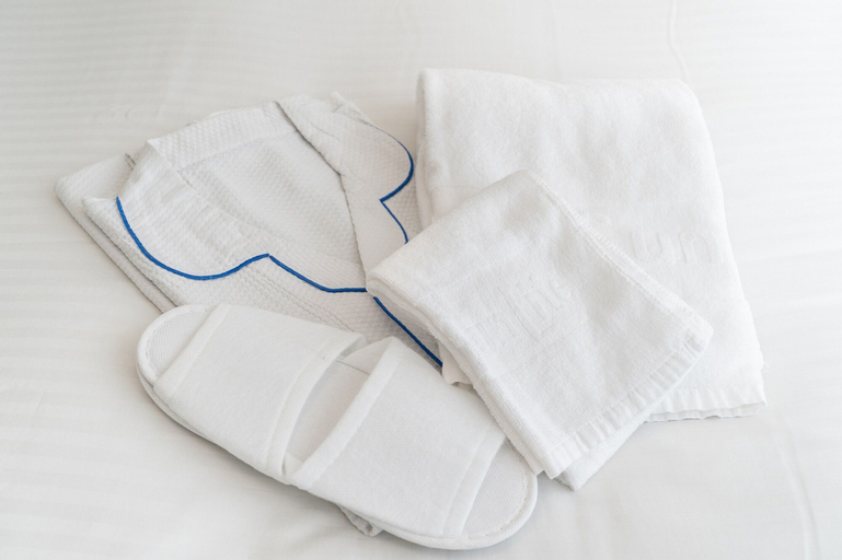 Amenities 23
