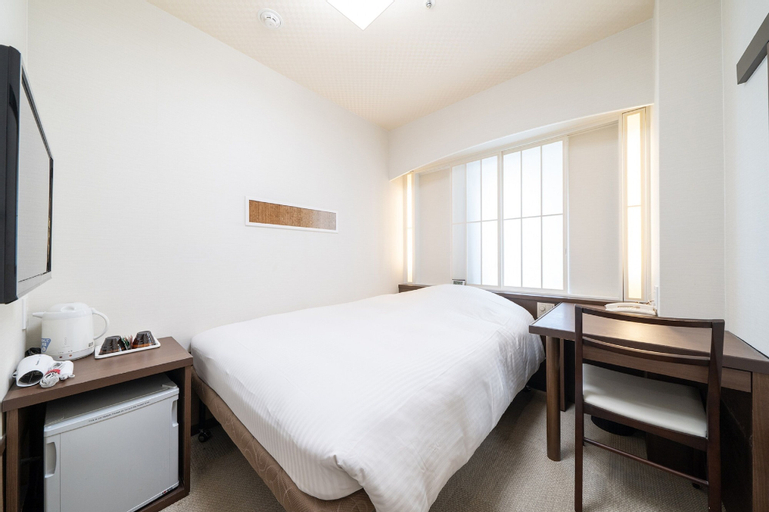 Bedroom 13