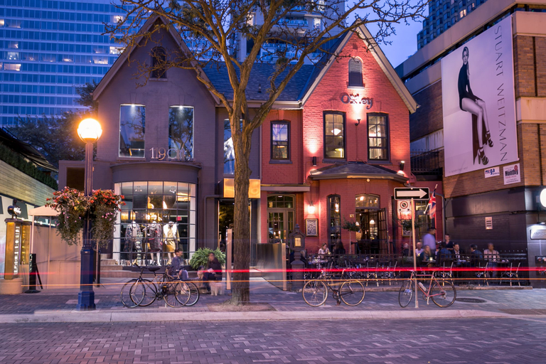 Exterior & Views 2, Amazing Royal Suites Yorkville, Toronto