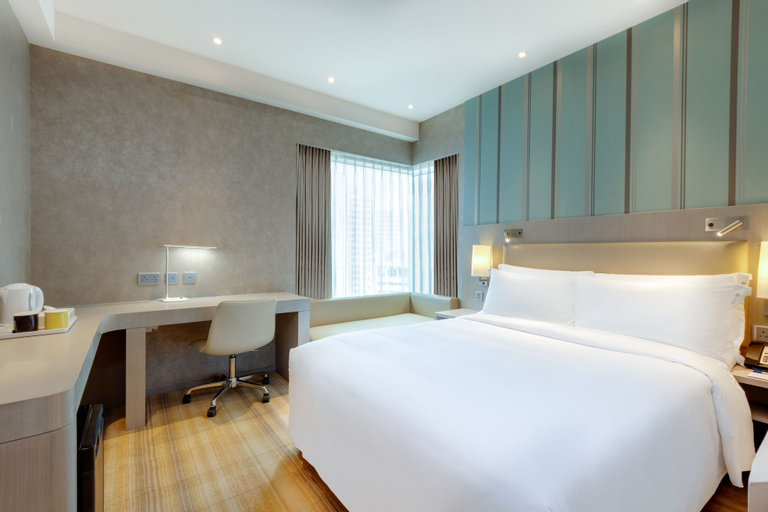 Bedroom 30