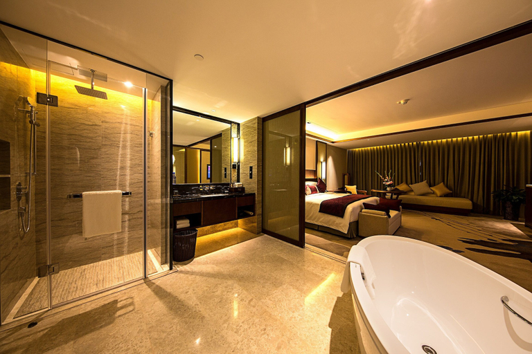 Bathroom 5, Crowne Plaza Zhangjiajie Wulingyuan, an IHG Hotel, Zhangjiajie