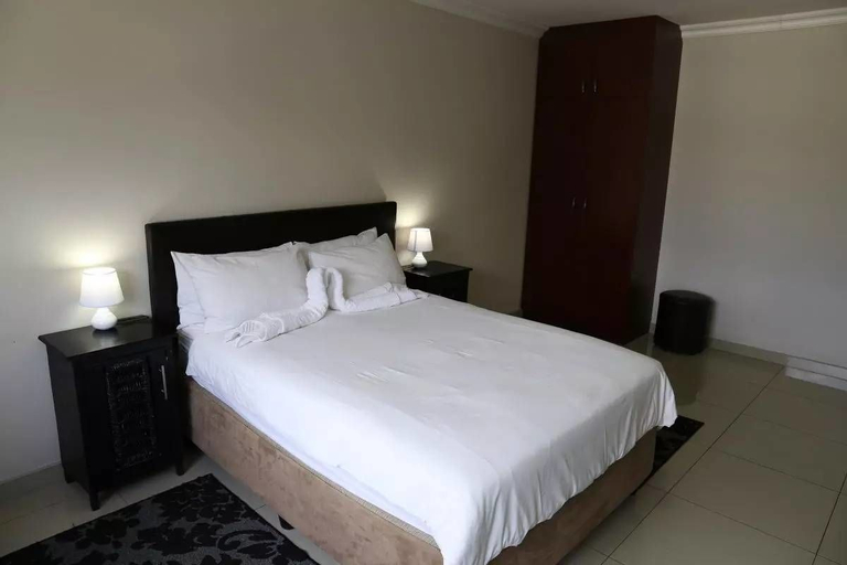 Pelican Guesthouse, Windhoek West