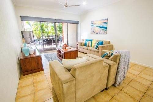 Auski Hideaway, Miriam Vale