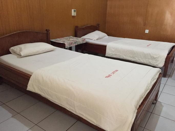Hotel Bajo, West Manggarai