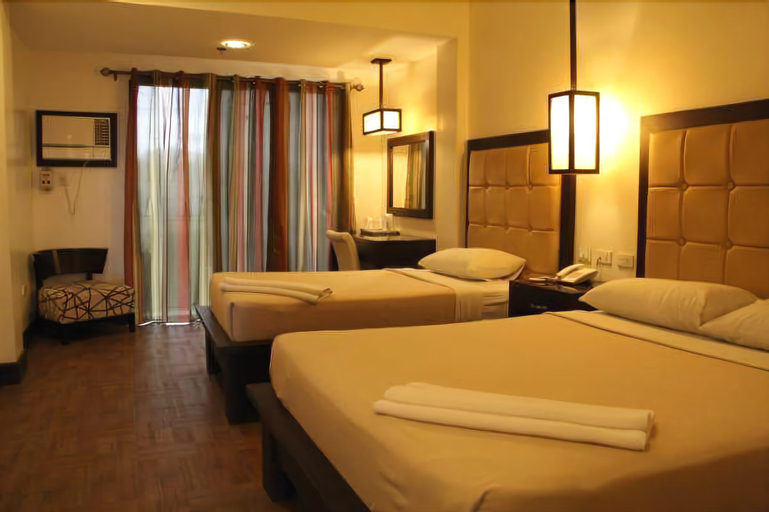 Rosvenil Hotel, Tacloban City