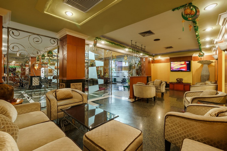 RedDoorz Plus near Dunia Fantasi Ancol, North Jakarta