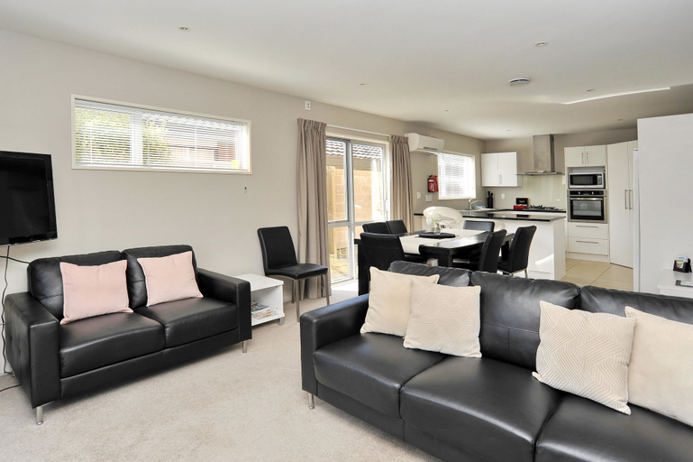 Public Area 2, Regent's Villa, Christchurch