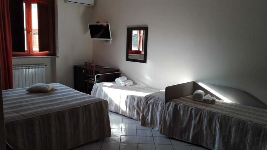Bedroom 2, Hotel Borgo Antico - Poggiòlo del Principe, Salerno