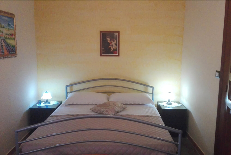 Bedroom 4, Antico Palazzo, Messina