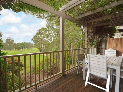 Villa 2br Vermentino Resort Condo located within Cypress Lakes Resort (nothing is more central), Cessnock