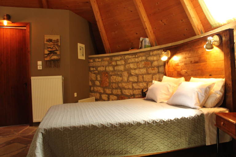 Bedroom 2, Theasis Igloo, Epirus