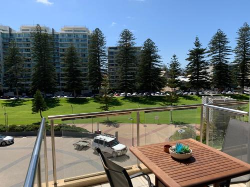 Luxury Beachside Accomodation, Adelaide