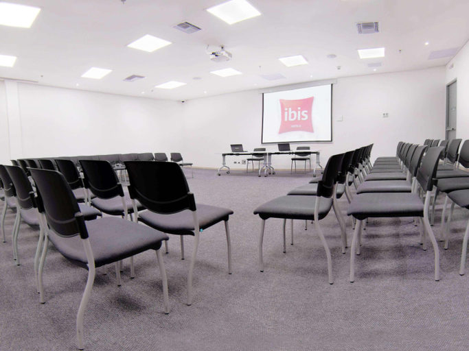 Business Facilities