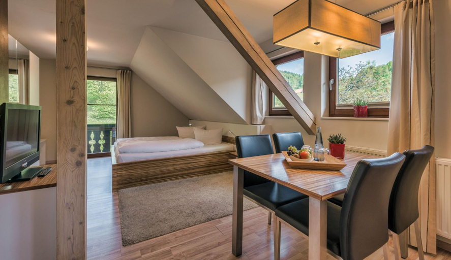 Bedroom 2, Boutique Wellnesshotel Landmann, Lörrach