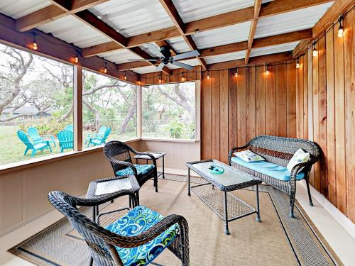 1804 Picton Lane Home, Aransas