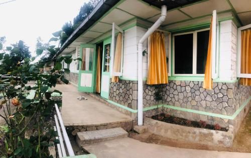 Villa Lutze Gundaling Berastagi, Karo