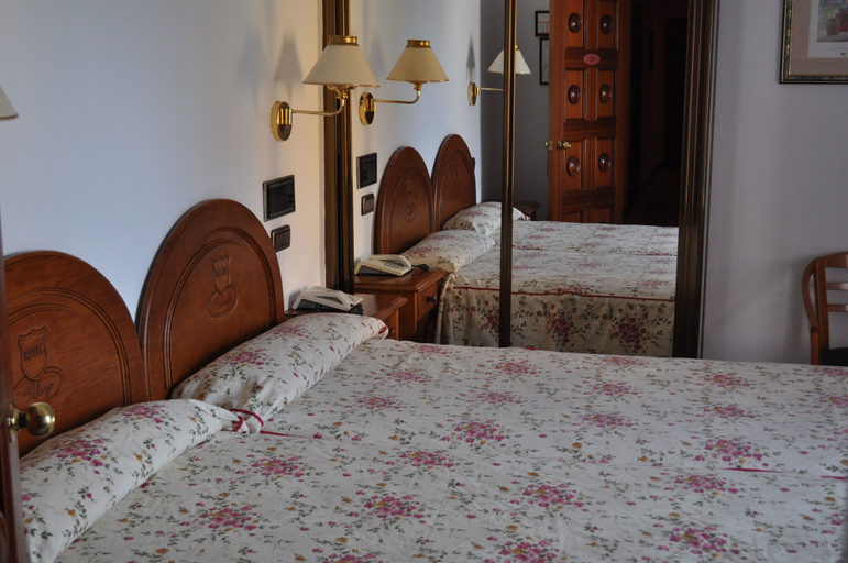 Bedroom 3, H Pelayo Isla Auto Check-In Rooms, Cantabria
