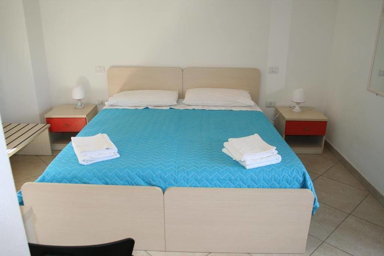 Bedroom 2, Guesthouse Casavasco, Cagliari
