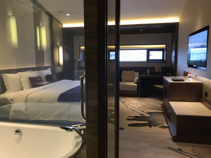 Bedroom 3, Crowne Plaza Zhangjiajie Wulingyuan, an IHG Hotel, Zhangjiajie