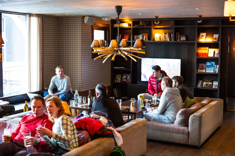 Public Area 2, Langley Hotel Tango, Savoie