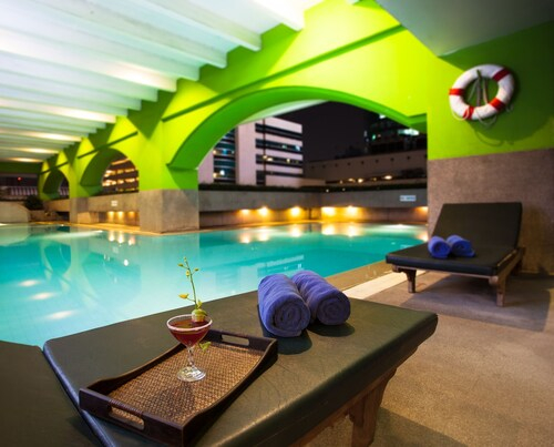 Arnoma Grand Bangkok, Ratchathewi