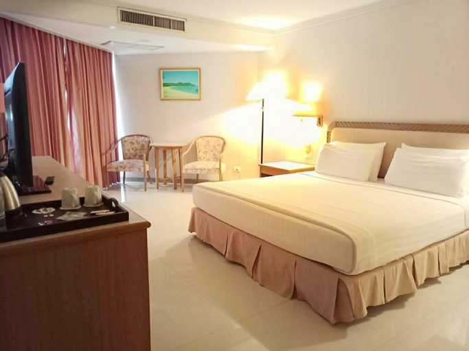 Khanom Golden Beach Hotel, Khanom