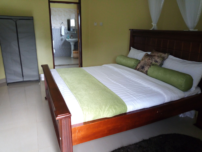 Philo Leisure Gardens, Bujumba