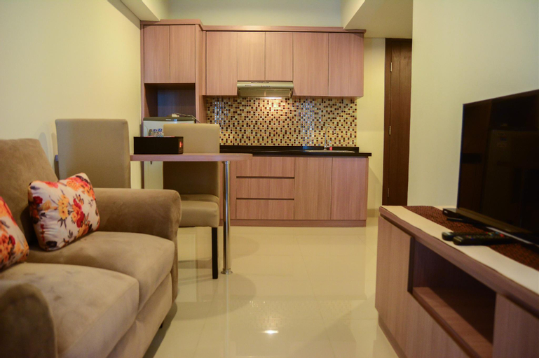 Best Price Studio Apartment The H Residence near MT Haryono By Travelio, East Jakarta