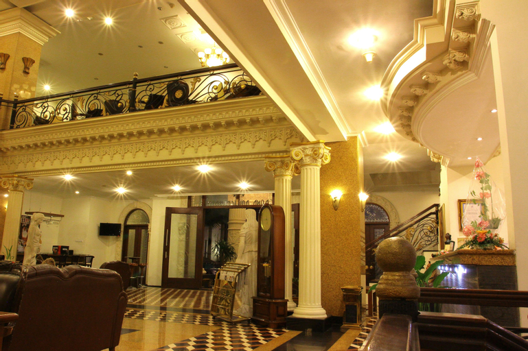The Grand Palace Hotel Malang, Malang