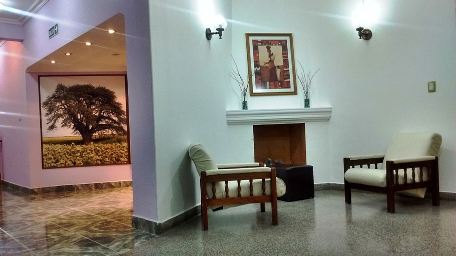 Hotel Cruce del Desierto, Puelén