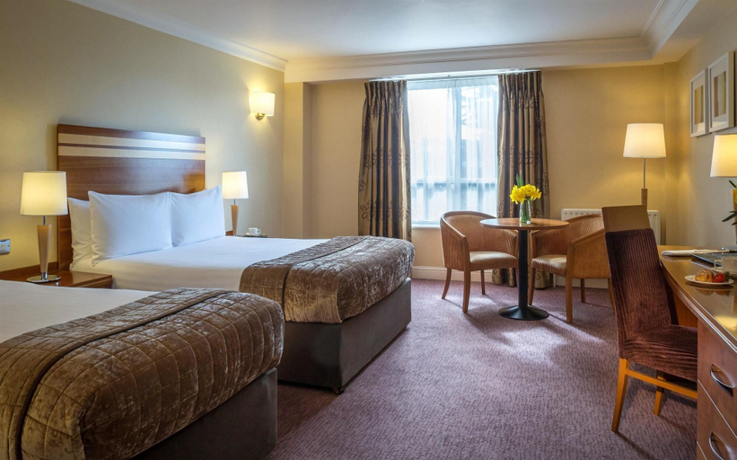 Bedroom 3, Grand Hotel, Dublin