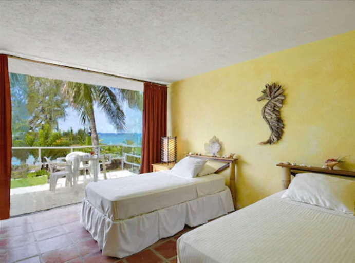 Bedroom 2, MoonRaker Beach Hotel