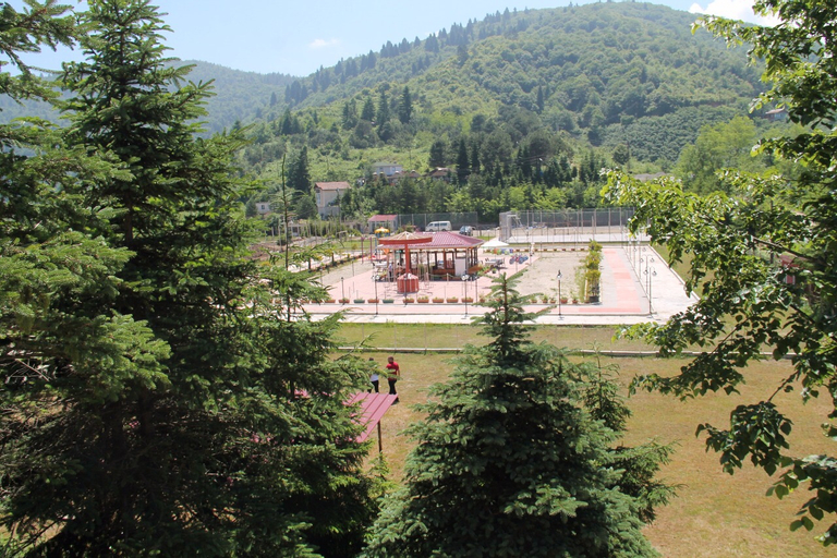 Zarha Mountain Resort, Sürmene
