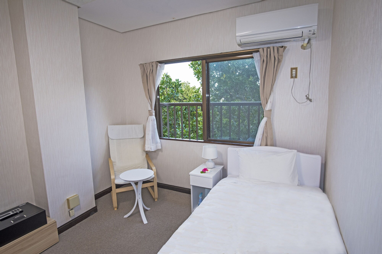 The Iriomote Island Hotel HOSHITATE, Taketomi