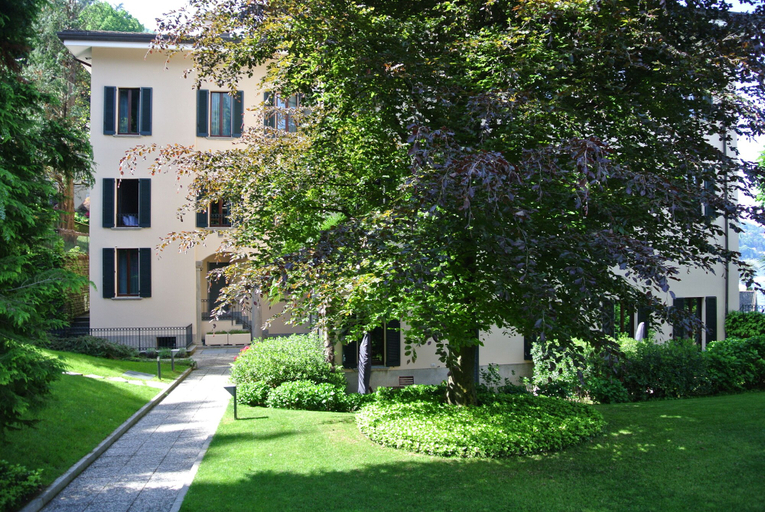 Exterior & Views 2, Domus Plinii 1792 Suites, Como