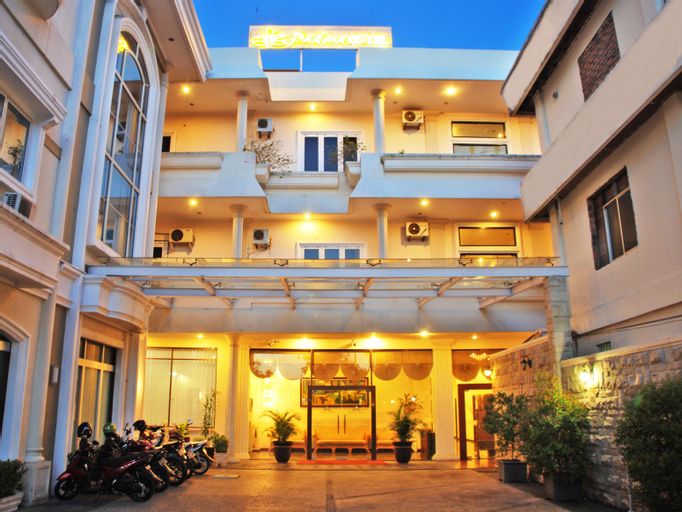 Padmaloka Hotel Tarakan, Tarakan