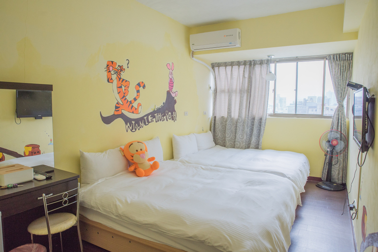 Foot Print Inn - Quad 2, Taichung