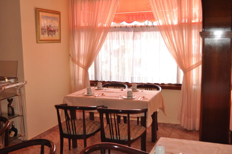 Others 5, H Pelayo Isla Auto Check-In Rooms, Cantabria